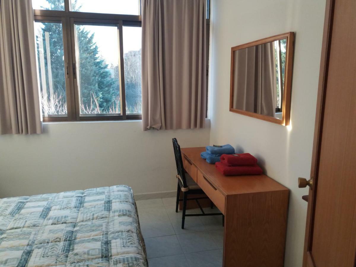 Centro San Viator Hostel Валадоид Екстериор снимка
